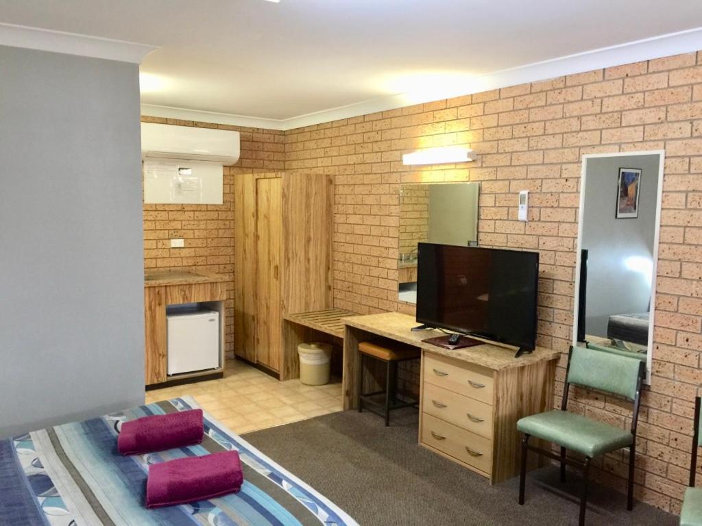 Three Ways Motel Gilgandra Exterior photo