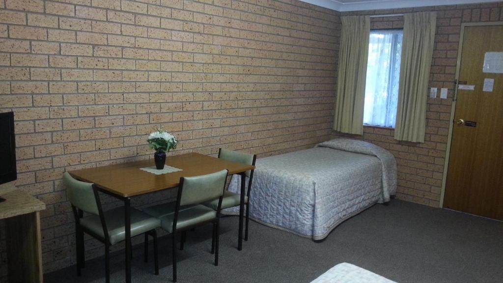 Three Ways Motel Gilgandra Room photo