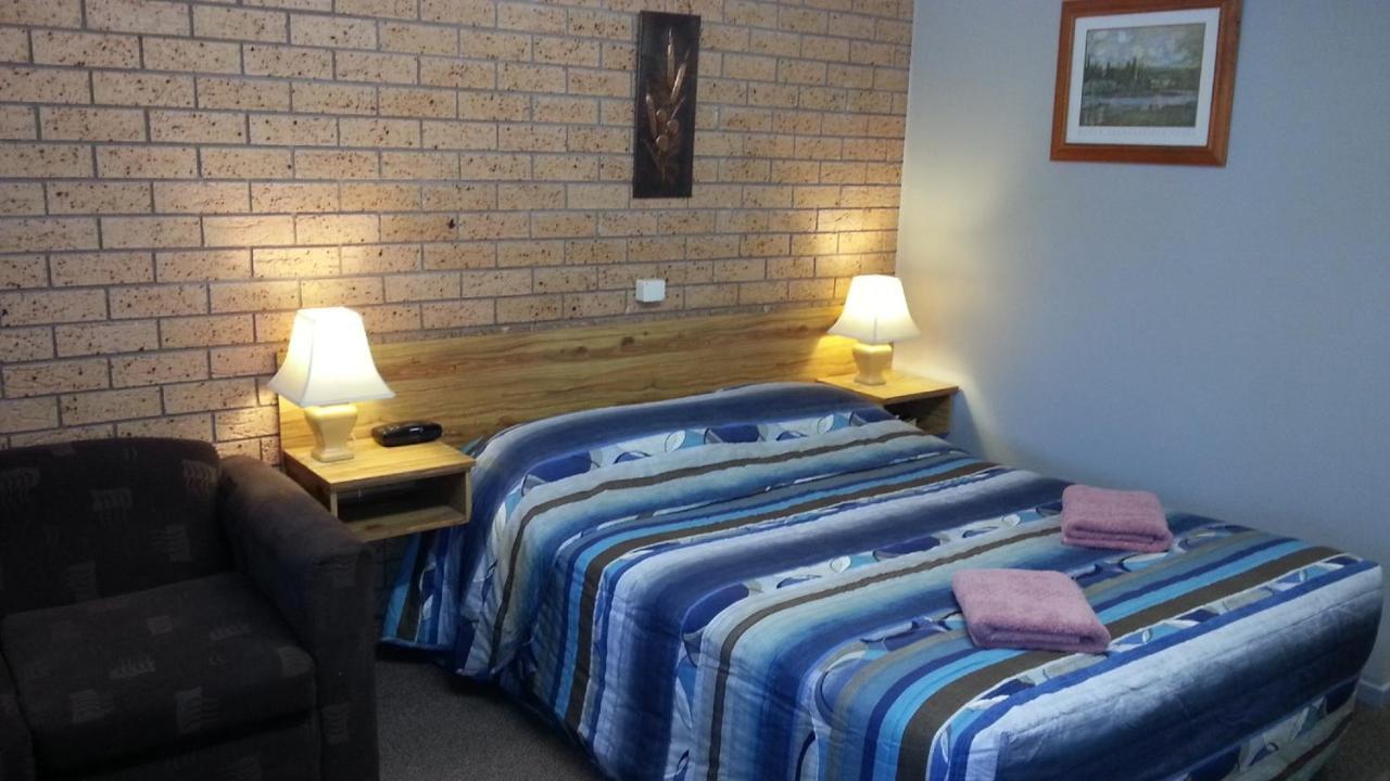 Three Ways Motel Gilgandra Room photo